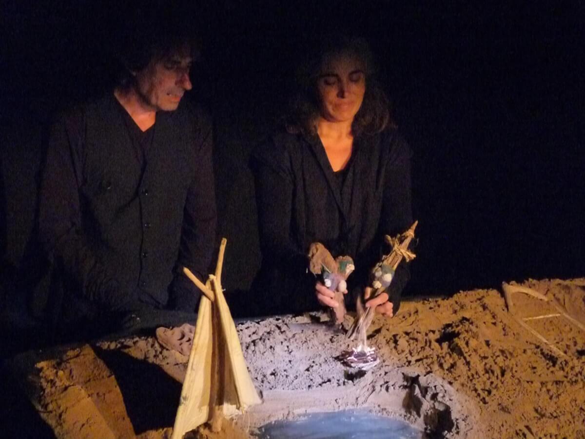 titelles de l'espectacle de teatre d'objectes o titelles Palòodrom de pengim-penjam titelles
