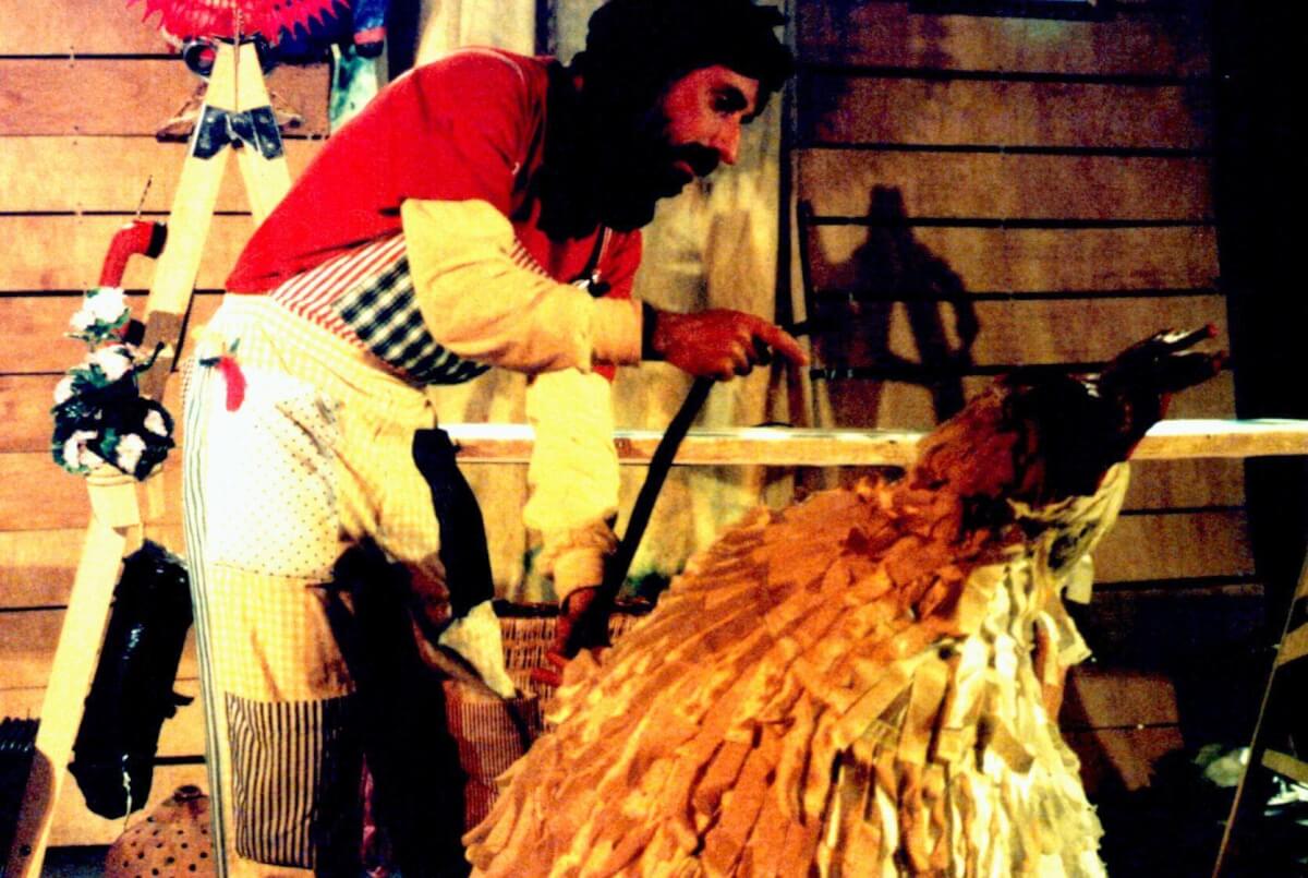 Serp i gallina de l'espectacle històries d'animals de pengim-penjam titelles