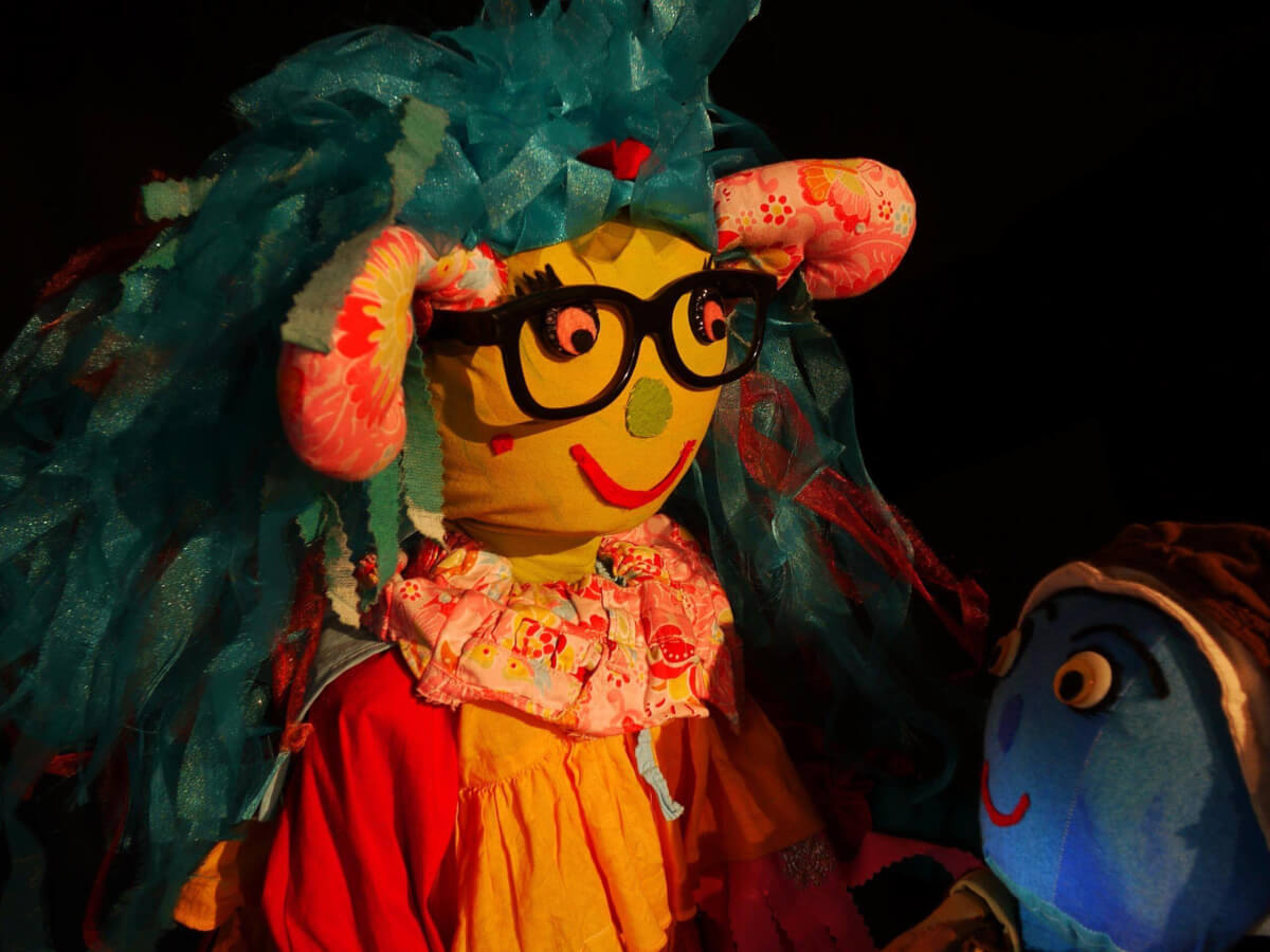 Espectacle de titelles Pengim-Penjam. L'Amic