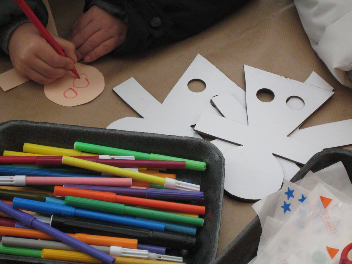 Taller de la llufa de pengim-penjam tiitelles